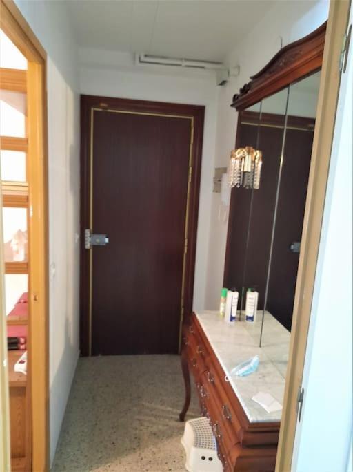 埃普拉特约布里加Gran Apartamento Cerca Del Aeropuerto公寓 外观 照片
